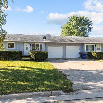 1121 Geneva Rd, Menasha, WI 54952