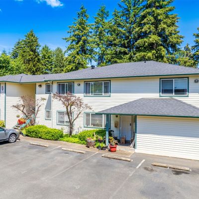 11211 Woodinville Dr, Bothell, WA 98011