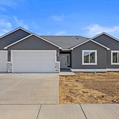 1127 E Cascade Street, Othello, WA 99344