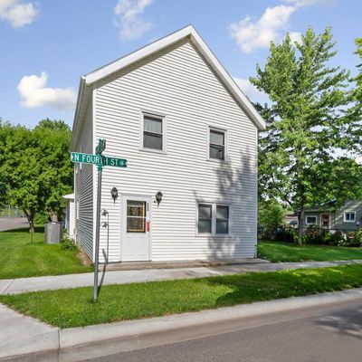 113 N 4 Th St, Henderson, MN 56044