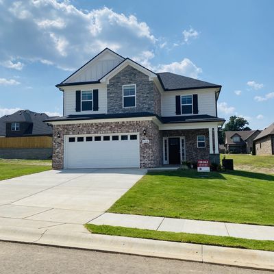 1135 Amber Hills Drive, Ashland City, TN 37015