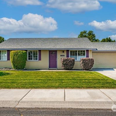 1136 S Bobbi Dr, Moses Lake, WA 98837