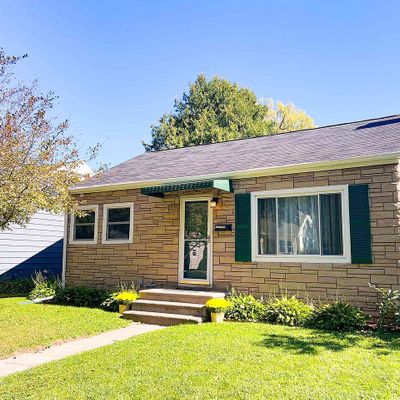 1137 S Greenwood Ave, Green Bay, WI 54304