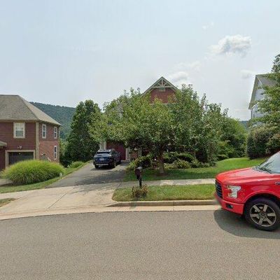 1141 Arden Dr, Charlottesville, VA 22902