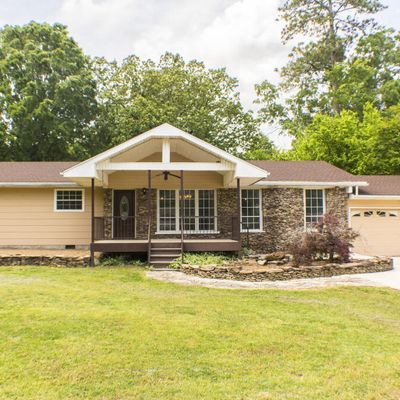 1146 Lakeside Cir, Hixson, TN 37343