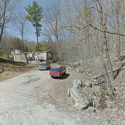 115 Shore Dr, Sabattus, ME 04280