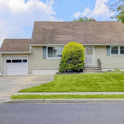 116 Bentley Ave, Old Bridge, NJ 08857