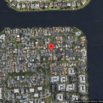 11761 Nw 12 Th St, Pembroke Pines, FL 33026