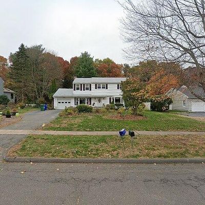 118 Cambridge Dr, Glastonbury, CT 06033