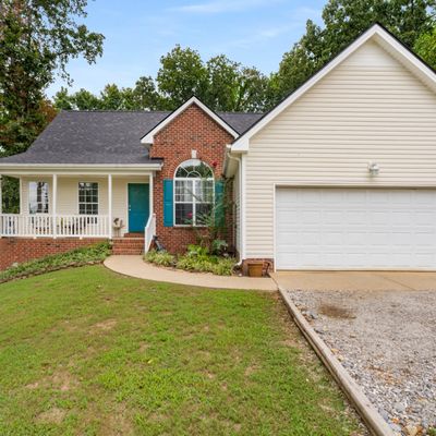 104 Coach Dr, White Bluff, TN 37187