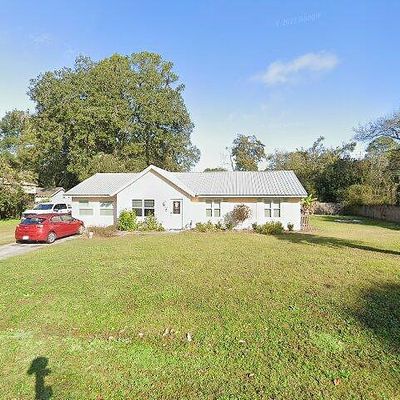 104 Deerfield Dr, Brunswick, GA 31525