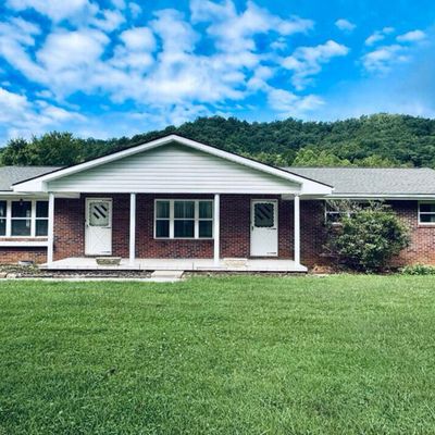 104 Dunn Lane, Cosby, TN 37722