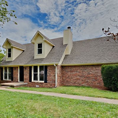 104 Summitt Dr, Columbia, TN 38401