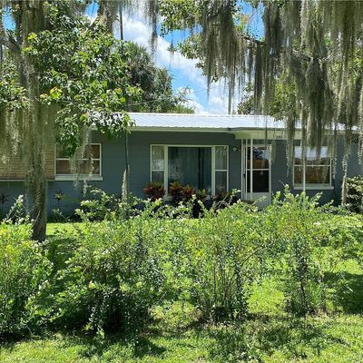 105 Bass Ave, Satsuma, FL 32189