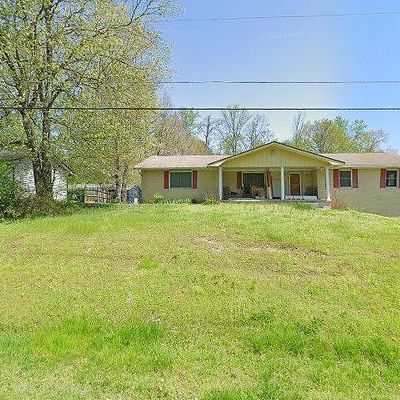 105 Hayes Ln, Clinton, TN 37716