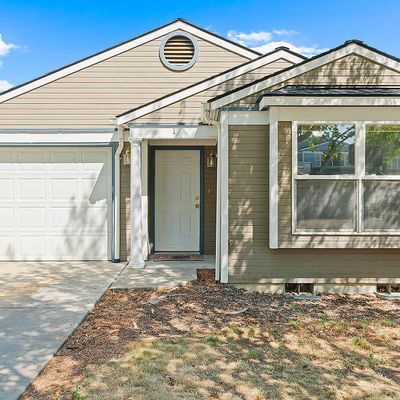 105 Peach Tree Ln, Yakima, WA 98908