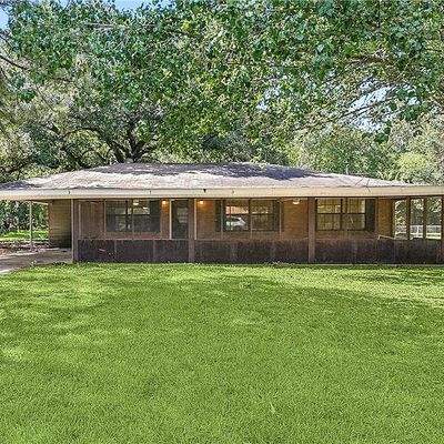 1059 Sunshine Dr, Baker, LA 70714