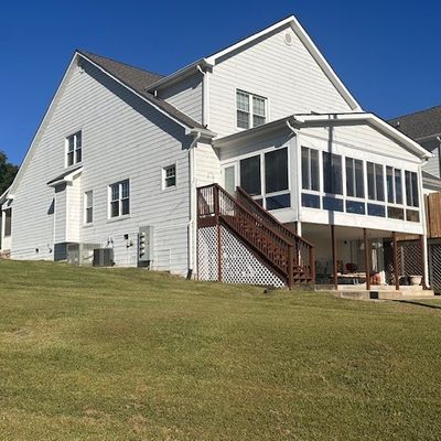 106 Rose Dr, Dover, TN 37058