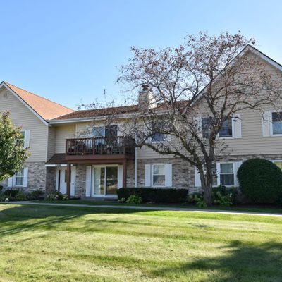 10635 N Ivy Court, Mequon, WI 53092