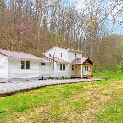 1069 Pleasant Shade Hwy, Pleasant Shade, TN 37145