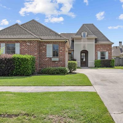 107 Mirada Ln, Lafayette, LA 70508