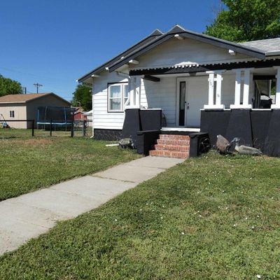 107 S Colorado Avenue, Guernsey, WY 82214