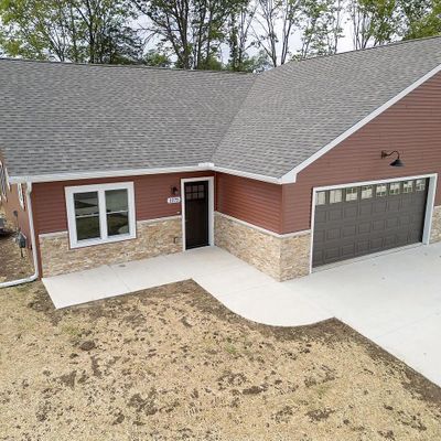 1075 Rusalka Circle, Reedsburg, WI 53959