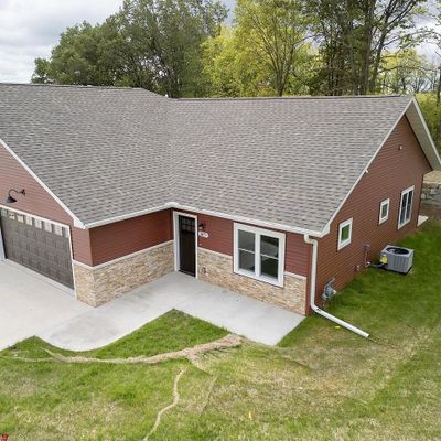 1077 Rusalka Circle, Reedsburg, WI 53959