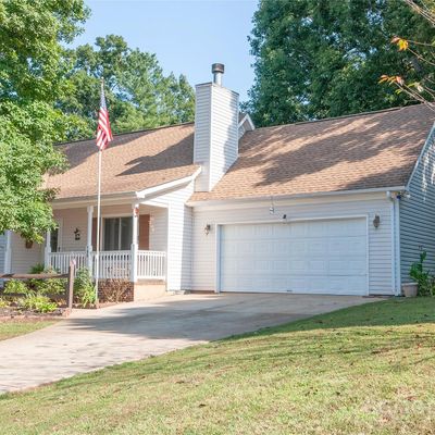 108 Gatwick Ct, Statesville, NC 28677