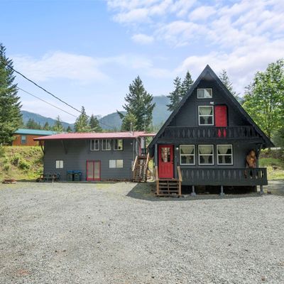 108 Timberline Drive, Packwood, WA 98361