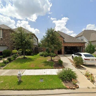 10826 Texas Rose Dr, Missouri City, TX 77459