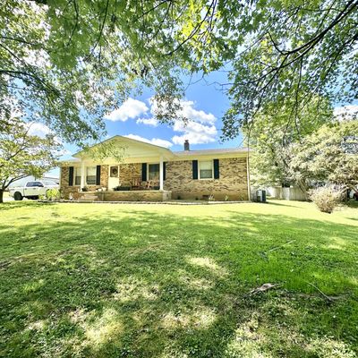 109 2 Nd Ave S, Loretto, TN 38469