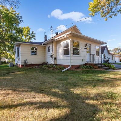 109 W Pike St, Osakis, MN 56360