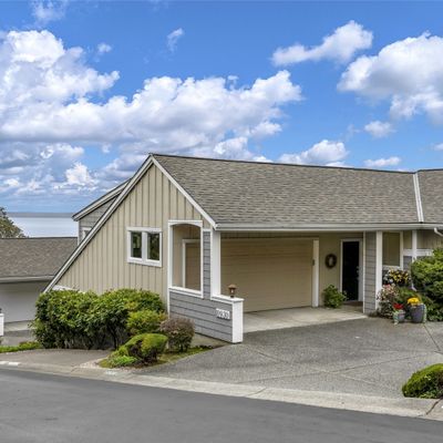 10930 W Villa Monte Dr, Mukilteo, WA 98275