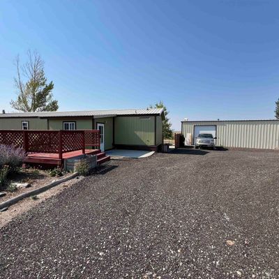 11 Mills Rd, Riverton, WY 82501