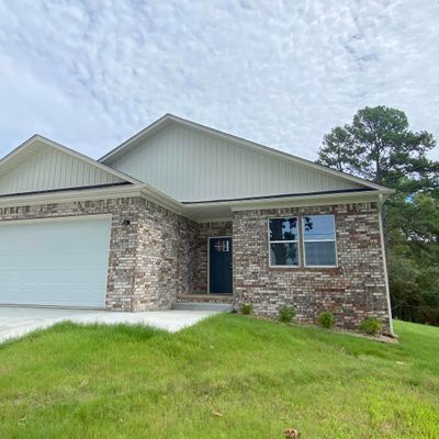 126 Green Acres Cir, Hot Springs National Park, AR 71913