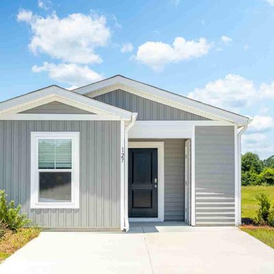 127 Hopkins Street, Holly Hill, SC 29059