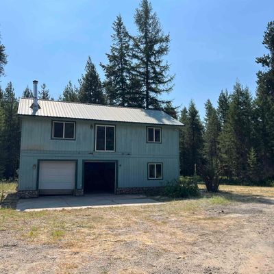 12742 Deer Valley Rd, Newport, WA 99156