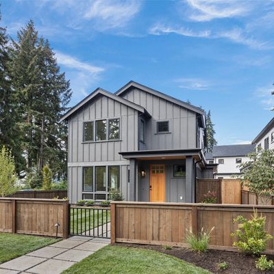 12804 Ne 73rd Street, Kirkland, WA 98033