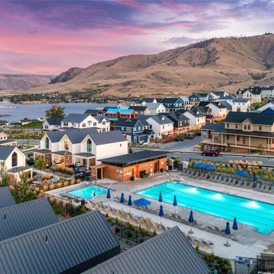 129 Bluebell Ln, Chelan, WA 98816