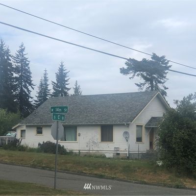 1324 S C Street, Port Angeles, WA 98362