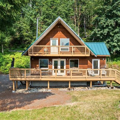 133 Hinkle Tinkle Lane, Packwood, WA 98361