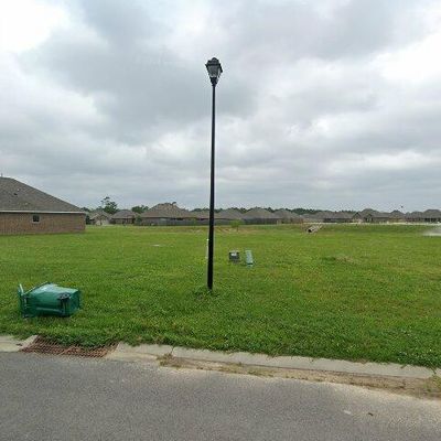 134 Briar Court, Sulphur, LA 70665