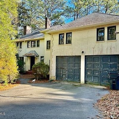 135 Highland Rd, Southern Pines, NC 28387