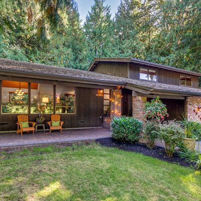 13707 47 Th Ave W, Edmonds, WA 98026