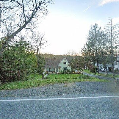 1375 Farmington Ave, Pottstown, PA 19464