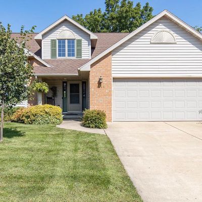 1195 W Cecil St, Neenah, WI 54956