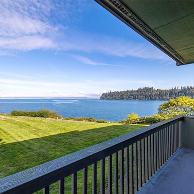 120 Cascade Place, Port Ludlow, WA 98365