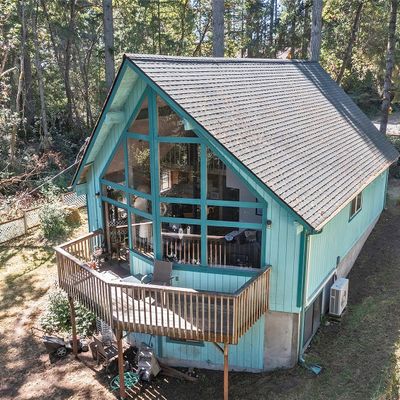 12019 Cascade Pl, Anderson Island, WA 98303