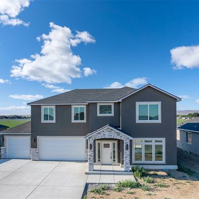 1207 E Cascade Street, Othello, WA 99344